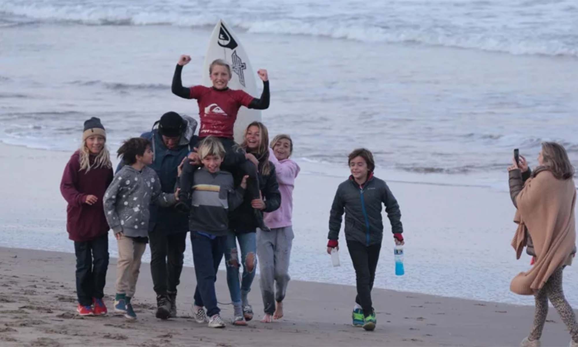 Surf: con 12 años, Thiago Passeri es bicampeón nacional